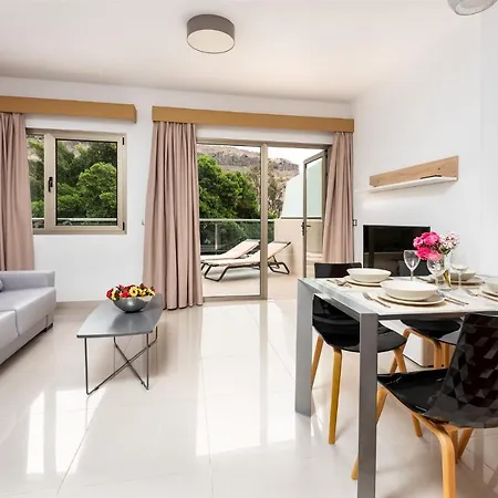 Apartment Las Palmeras *