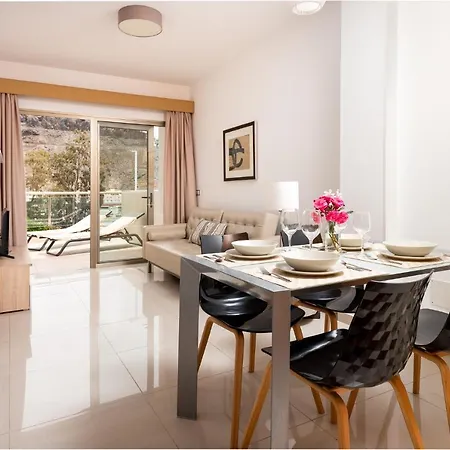 Apartment Las Palmeras *